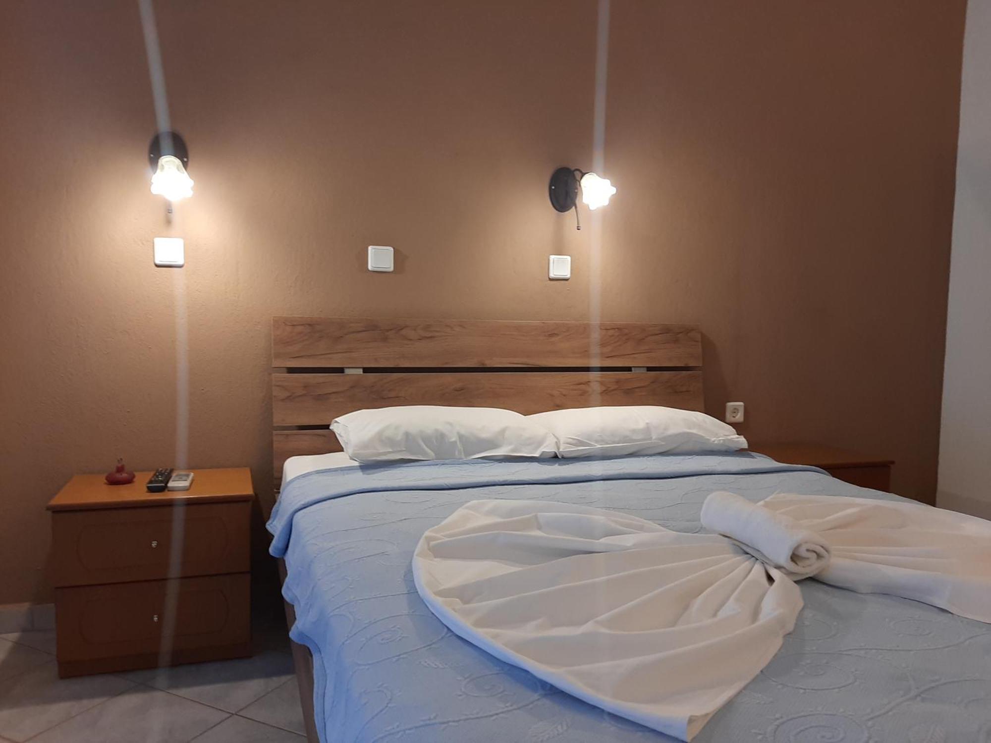 Paraga Rooms Pefkari Habitación foto